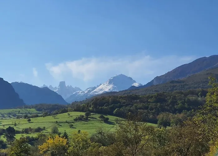 El Jardin Del Erizo – Jardín Y Vistas A La Sierra *