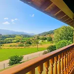 El Jardin Del Erizo – Jardín Y Vistas A La Sierra Villa Llanes